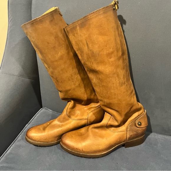 NEW Frye Melissa Button Lug Back-Zip Leather Knee High Boot in Cognac - Picture 3 of 13